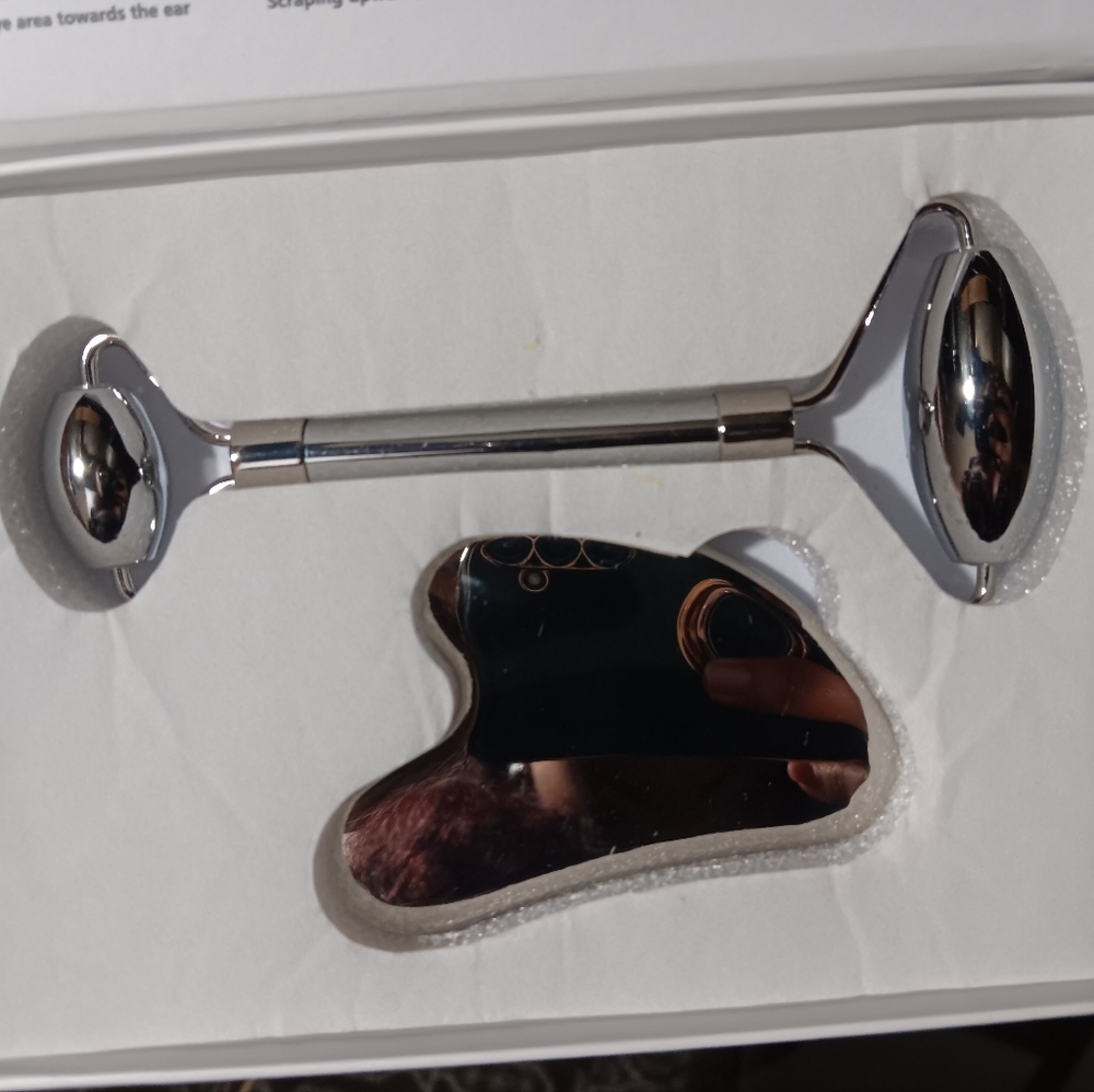 Stainless Steel Facial Roller & Gua Sha Set